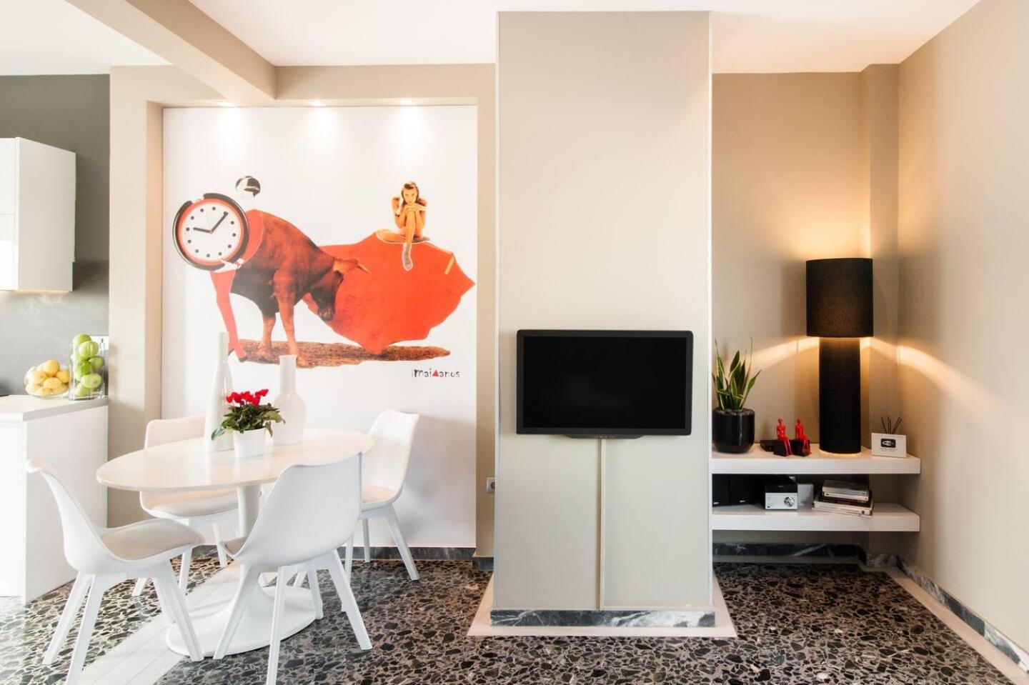 Ma Maison Nο 1, Penthouse, Acropolis And Lycabettus View, Ultra High Speed Internet 300 Mbps, 15' To Acropolis By Metro, 1' From Metro Station Atina Dış mekan fotoğraf